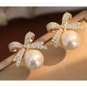 Gold Rhinestone Bow and Pearl Stud Earrings
